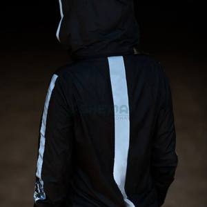 Ropa de abrigo Ecuestre para mujer con tela elástica impermeable transpirable chaqueta de equitación Premium perfecta para una función cómoda - Product Image 5