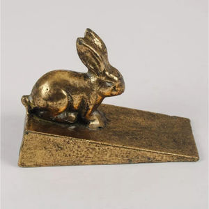 Butée de porte en forme de lapin moderne en métal doré finition antique Butée de porte en forme de coin adaptée aux portes de cuisine de chambre à coucher - Product Image 1