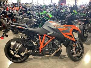 Los KTMs más vendidos 1290 Super Duke GT - Product Image 5