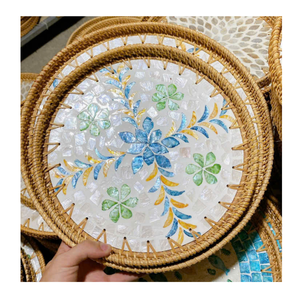 Plateau de service en rotin tissé à la main de qualité supérieure avec incrustation de nacre Plateau de service décoratif - Product Image 1
