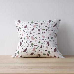 Coussin de décoration confortable et moelleux idéal pour mélanger et assortir sur le canapé-lit - Product Image 2