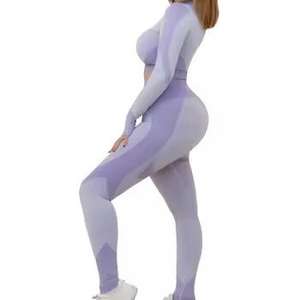 Ensemble de yoga pour femmes de haute qualité, séchage rapide et respirant, design de logo personnalisé, motif uni, taille plus, nouvelle sortie - Product Image 1