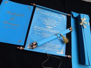 Invitaciones de Pergamino Real |   Pergamino Hecho a Mano Estilo Antiguo con Varillas de Madera para Bodas y Eventos Especiales - Product Image 6