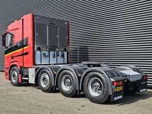 Camión de Transporte Pesado Scania R560 8x4 4 de Segunda Mano, 2024, 180T, 10 km/h - Product Image 5