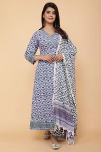 Conjunto de pantalón Kurti de algodón puro para mujer étnica Ropa de estilo indio disponible en diferentes tamaños directamente de la India - Product Image 2