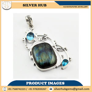 Pendentif en argent Sterling 925 Labradorite fait à la main en vente au meilleur prix - Product Image 2