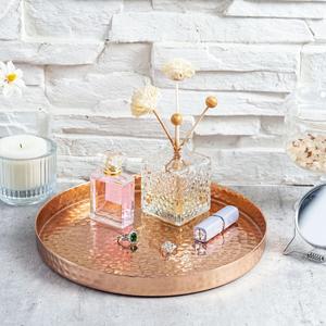 Plateau de courtoisie en acier inoxydable au design martelé plaqué or rose Plateau de service commercial de luxe pour hôtel et restaurant Prix de gros bas - Product Image 3