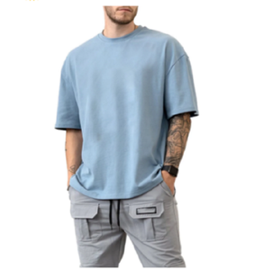 Logo personnalisé de haute qualité 220 GSM boîte lourde Fit 100% coton épaule tombante sur la taille des t-shirts pour hommes - Product Image 1