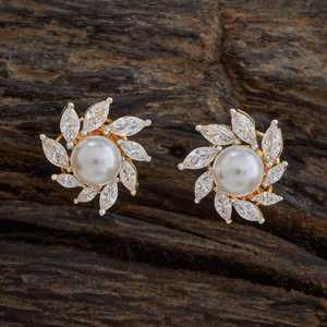 Pendientes de circonita con diseño de flor 181014, joyería de moda para bodas y fiestas, titanio, latón, chapado en rodio, diamante, perla principal - Product Image 1