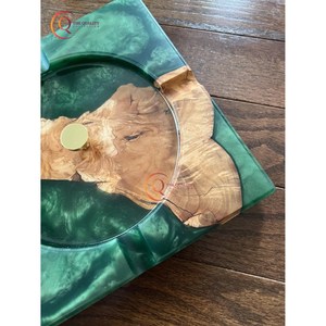 Cendrier à fumer multicolore en acacia fabriqué à la main Cendrier élégant résistant à la rouille pour bar hôtel à un prix attractif - Product Image 3