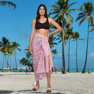 ผ้าคลุมชายหาดฤดูร้อนน้ำหนักเบาสำหรับผู้หญิง ผ้าพันคอผ้าฝ้ายพิมพ์ลายด้วยมือ เหมาะสำหรับคลุมชุดว่ายน้ำ ของขวัญสำหรับเธอ - Product Image 4