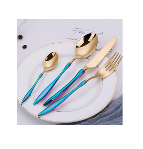 Vente en gros de couverts couverts en laiton plaqué or rose avec poignée verte, service de couverts en acier miroir, couverts de mariage - Product Image 3