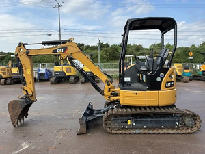 Mini-excavatrice sur chenilles compacte Cat 303E CR neuve/d'occasion, 3,3 tonnes, 23,5 CV, diesel, hydraulique, à balayage de queue zéro, à prix avantageux - Product Image 2