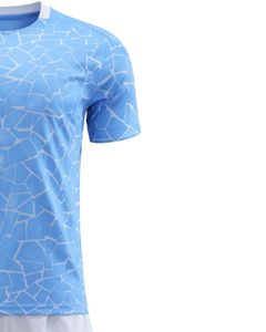 Ensemble de maillot de football bleu ciel personnalisé à manches courtes en polyester respirant avec short blanc assorti pour l'entraînement professionnel - Product Image 2