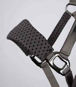 Brida profesional de cuero premium para caballo, estilo inglés, equipo ecuestre, ideal para equitación al aire libre. - Product Image 3