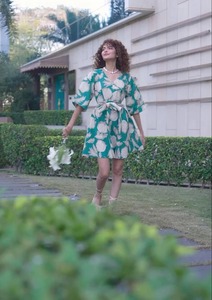 ชุดเดรสสั้นทำจากผ้าฝ้ายสไตล์อินเดียชุดเดรสของขวัญงานแต่งงานแบบส่วนตัวสำหรับเจ้าสาวชุดใส่ไปทะเลพิมพ์ลายดอกไม้ของขวัญสำหรับเธอ - Product Image 3