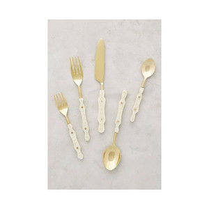 Couverts de 5 pièces en laiton de la meilleure qualité avec incrustation d'os blanc Couverts de luxe pour la maison et la fête en vente - Product Image 1