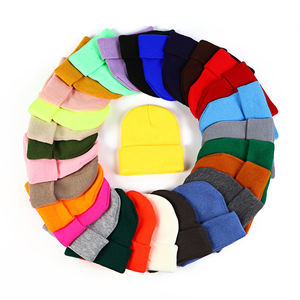 Bonnet en tricot personnalisé pour hommes et femmes Bonnet en acrylique d'hiver avec. - Product Image 1