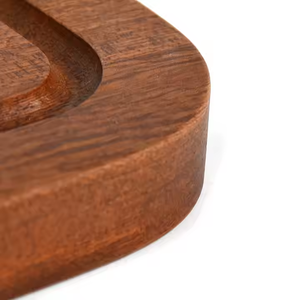 Planche à découper réversible en bois de noyer de grande taille avec rainure profonde pour le jus, durable, lavable au lave-vaisselle, pour une utilisation en cuisine par Crescent Crafts - Product Image 3