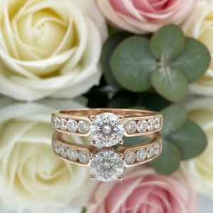 แหวนทองคำแท้ 18k สีโรสโกลด์ ประดับเพชรธรรมชาติ ดีไซน์คลาสสิคแบบ Pave Band สำหรับติดตั้งเพชรเม็ดเดี่ยว แหวนหมั้นสำหรับเจ้าสาว เครื่องประดับชั้นดี - Product Image 4