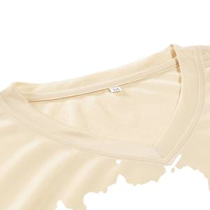 Camiseta de cuello en V de alta calidad para hombre 2026, camiseta lisa de corte ajustado, camiseta con cuello en V personalizada, camisetas transpirables en blanco más vendidas - Product Image 6