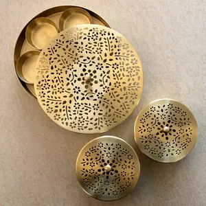 กล่องเครื่องเทศออกแบบด้วยโลหะทองเหลืองเคลือบด้วยทองดีไซน์แกะสลักสวยงาม - Product Image 5