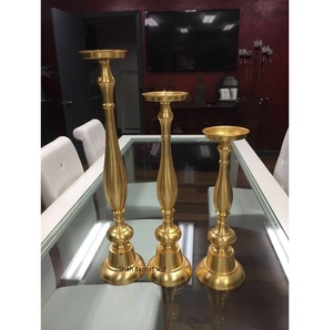 ชุดเชิงเทียนแบบเสาโลหะเคลือบทอง3ชิ้นสำหรับห้องนั่งเล่นและงานแต่งงานเสาเทียน - Product Image 1