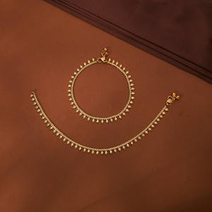 Designer de luxe de haute qualité plaqué or antique classique Payal disponible à un prix raisonnable - Product Image 1