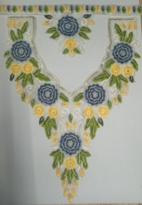 Dentelle de cou en filet gracieuse avec broderie de fil et de paillettes pour robes saris Blouses Kurtis et décoration de décolleté de déguisement - Product Image 5