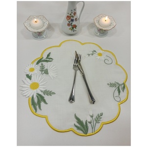 Napperon à bordure festonnée en marguerite brodée, pour la maison, le Restaurant, tapis en lin de haute qualité, décoration de Table - Product Image 1