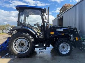 Tracteur LOVOL M604 TB-2 6OHP haute performance avec chargeur frontal, godet 4 en 1, fourches à palettes, lances, débroussailleuse 5 pieds, homologué EPA CE, à vendre - Product Image 2