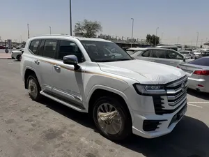 Meilleur prix LandCruiser VXR 2026 |   Moteur hybride 3,5 L |   SUV de luxe 4x4 |   Système audio JBL |   Option complète |   Véhicule d'exportation mondiale - Product Image 2