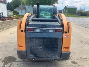 Case SV280B Skid Steer Loader 4 Ton Mini Wheel Retroexcavadora Mini Skid Loader Motor Cojinete Bomba Caja de cambios Engranaje para la venta - Product Image 3