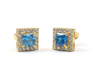 Topacio azul de Plata de Ley 925 con piedras preciosas CZ chapado en oro regalo de moda hecho a mano para su pendiente de tuerca - Product Image 1