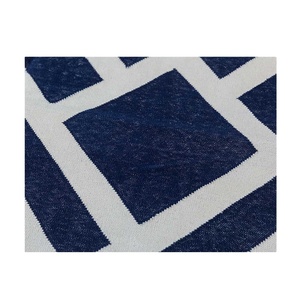 Alfombras de algodón tejidas a mano personalizadas, diseño abstracto indio, tejido plano Jacquard, apto para mascotas, Reversible, decoración para el hogar, dormitorio y sala de estar - Product Image 1