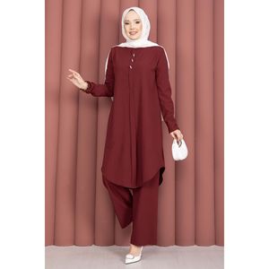 Ensemble tunique et pantalon bordeaux à détails boutonnés, col asymétrique, décoration plumes, pour le quotidien et les tenues de bureau - Product Image 3