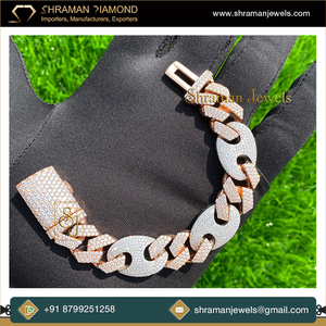 Venta caliente 925 de plata personalizada de lujo de los hombres de 14MM Premium Cuban Link VVS Moissanite pulsera de diamantes de proveedor indio - Product Image 3