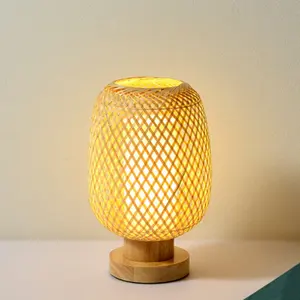 Lámpara de bambú tejida hecha a mano de Vietnam única y de alta calidad, decoración del hogar, luz de mesa de dormitorio hecha a mano - Product Image 4