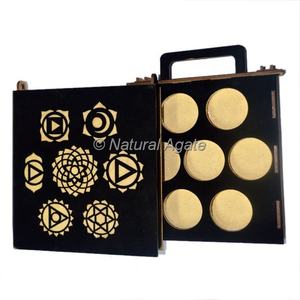 Ensemble de 7 chakras en cristal, pour guérison, boîte-cadeau en bois, motifs orchidées blanches - Product Image 4