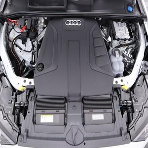¡Oferta Imperdible! Audi Q7 55 Premium Plus 3.0L TFSI quattro Automático AWD Blanco SUV de Lujo, Súper Limpio, 2025 - Product Image 5