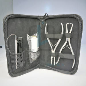 Kit d'outils d'extension de cheveux attachés à la main finition polie argentée ensemble d'accessoires d'outils d'extension de cheveux en gros en acier inoxydable - Product Image 4