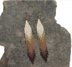 Lujo QualityCoffee Cream Tea Declaración Pendientes de cuentas nativas Pendientes de borla con cuentas degradadas Ombre - Product Image 1