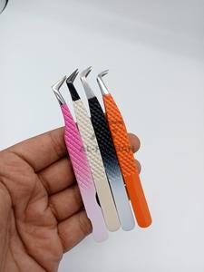 Venta al por mayor de pinzas de pestañas de volumen de Nano agarre de acero inoxidable sostenible 90 grados punta de fibra de arranque extensiones de pestañas punta puntiaguda - Product Image 3