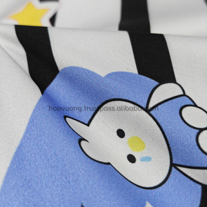 Tissu de pyjama en soie latine à impression personnalisée 120gsm 153cm OEM ODM extensible doux et respirant de haute qualité - Product Image 2