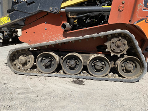 wholesale factory price Ditch Witch SK1050 <b>Stand</b>-On Mini Skid Steer 37HP Yanmaar Diesel Track Loader - Product Image 6