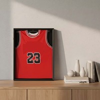 Vitrina de Madera Creativa para Exhibición de Camisetas, con Protección UV y Cerradura, Diseño Ecológico para Camisetas de Béisbol, Baloncesto y Fútbol