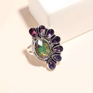 แอมโมไลต์สีม่วง ประดับกรอบเงินแท้ 925 สำหรับงานแต่งงาน งานหมั้น ของขวัญคริสเตียน สไตล์โบฮีเมียน อัญมณ์สำหรับผู้หญิง - Product Image 4