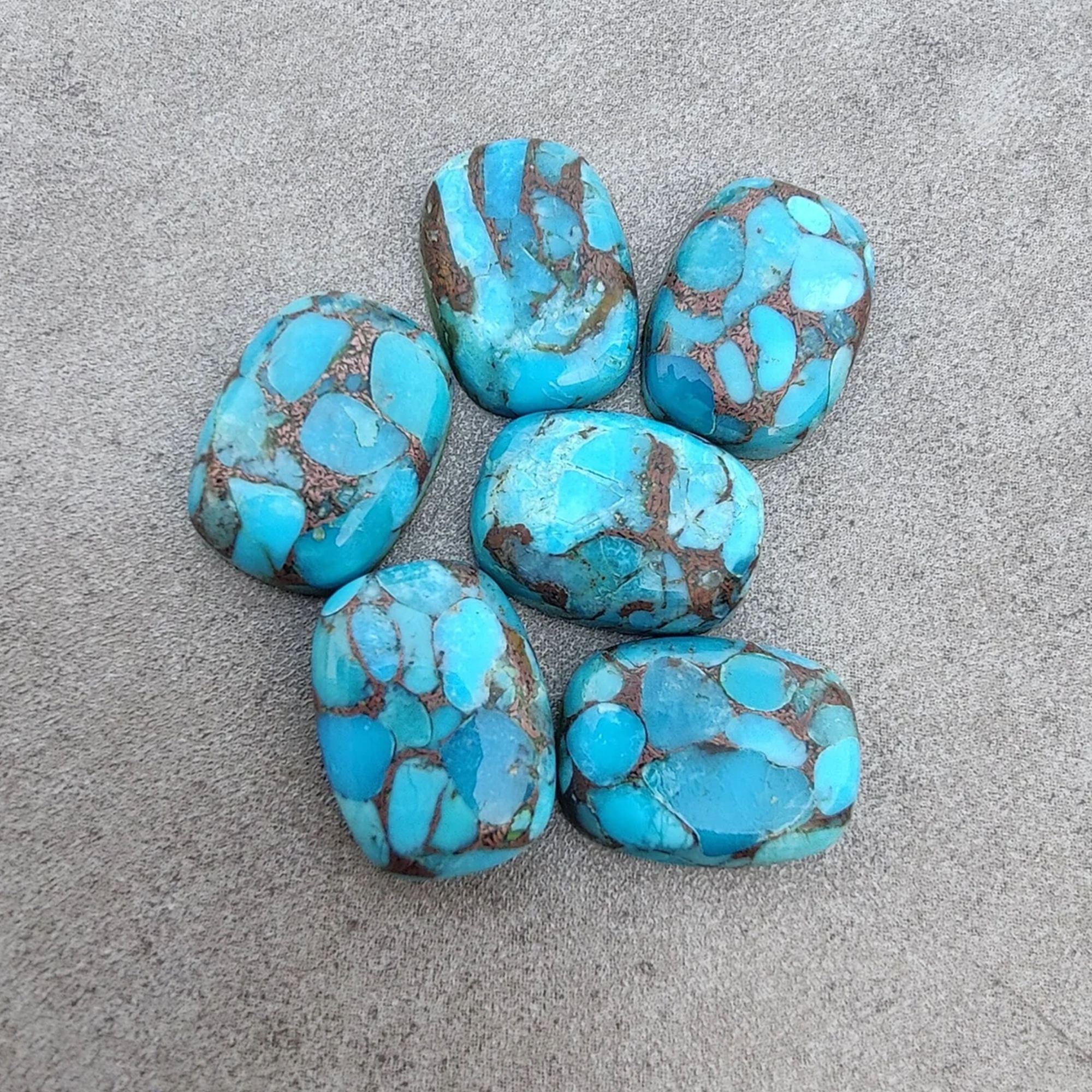 เช่นเดียวกับรูปภาพ