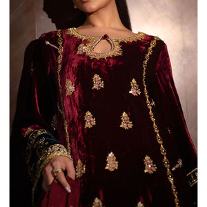 Delight vestido de terciopelo elegante vestido de fiesta de noche elegante vestido de terciopelo ideal para damas que buscan comodidad y moda real - Product Image 2