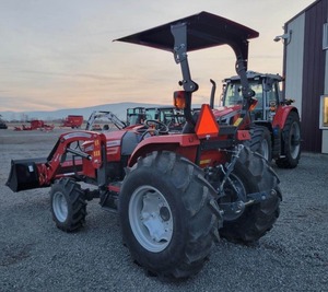 Tracteur à pied Massey Ferguson 2860E 4WD 2023 60 HP Les composants de base à haute productivité comprennent une pompe et un moteur - Product Image 1